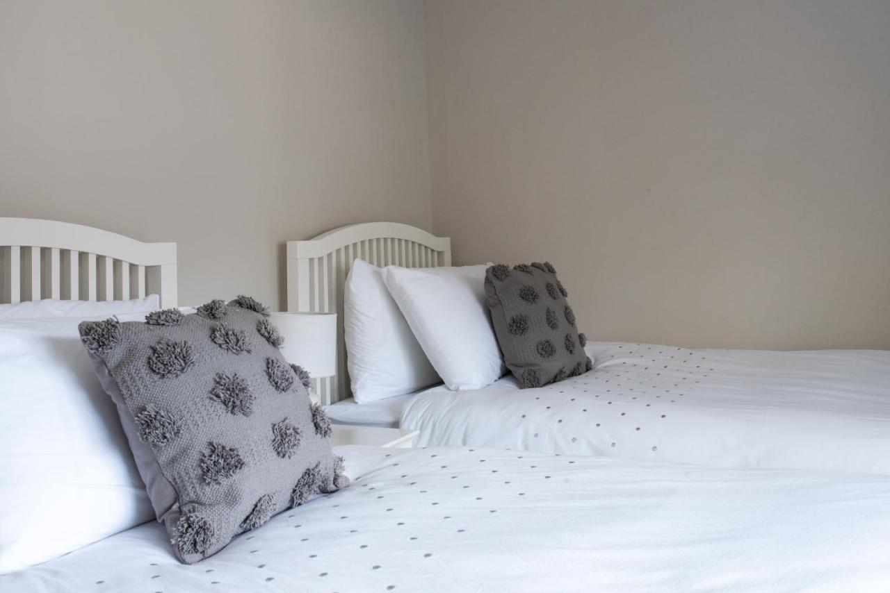 Heritage Cottages Dundrum מראה חיצוני תמונה